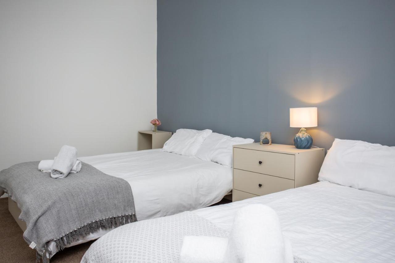 Roker Sea Front Apartments By #Shortstaysaway Sunderland  Exterior photo