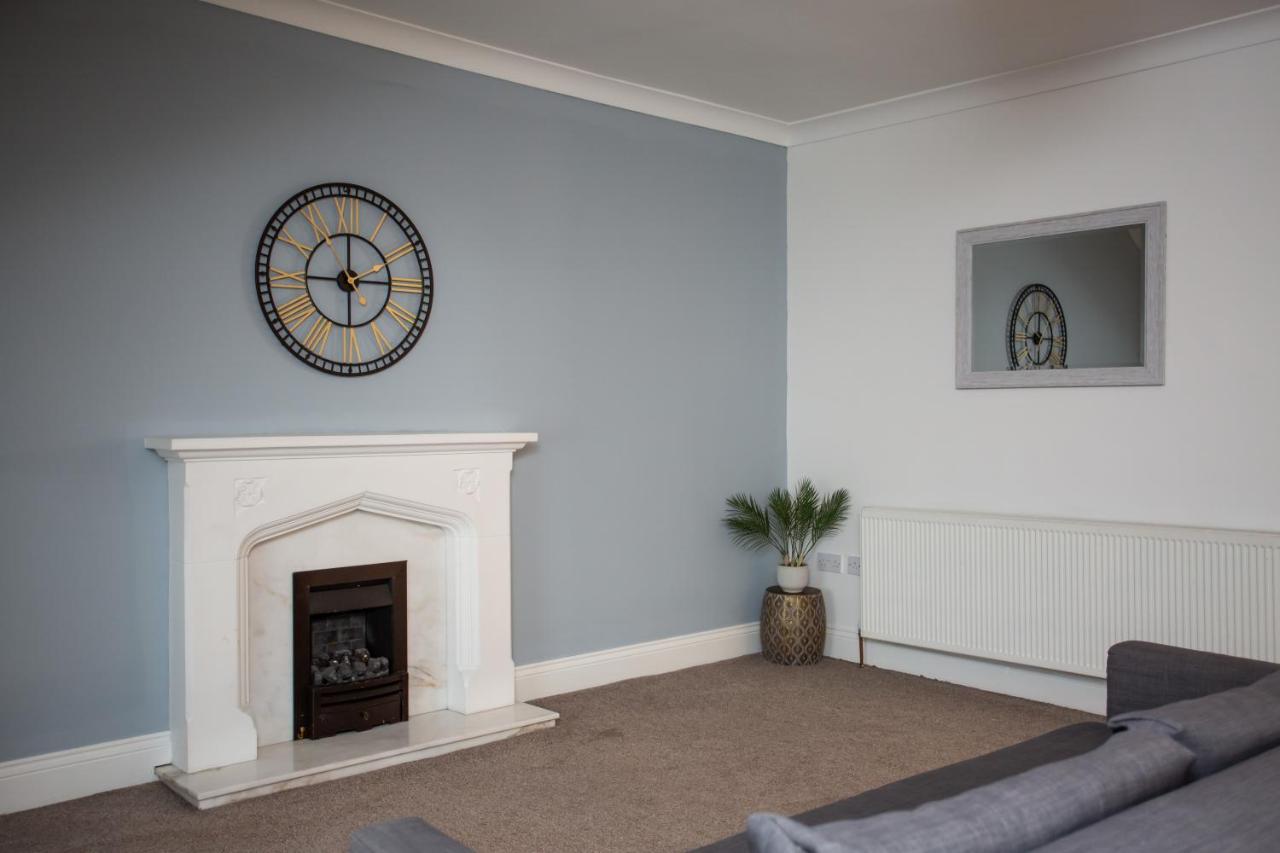 Roker Sea Front Apartments By #Shortstaysaway Sunderland  Exterior photo