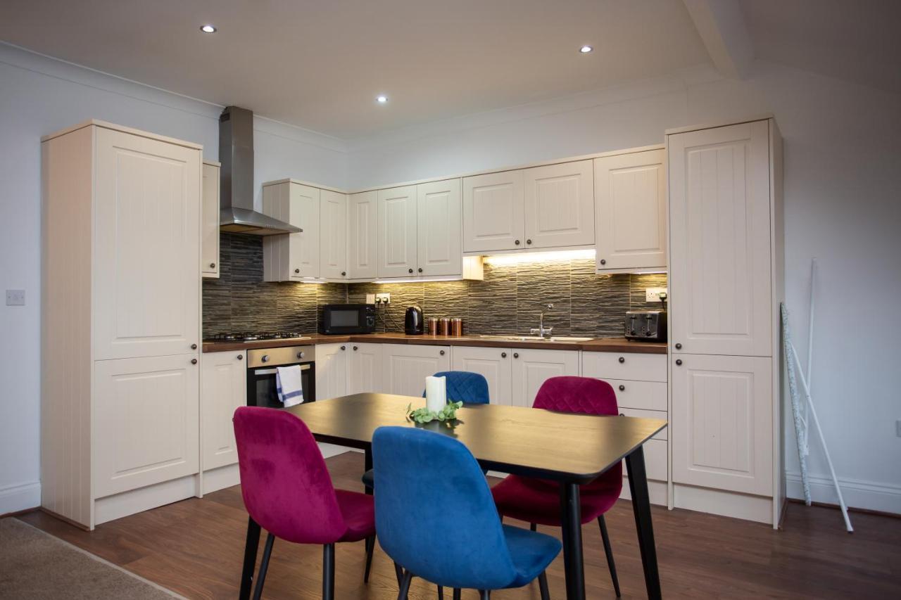 Roker Sea Front Apartments By #Shortstaysaway Sunderland  Exterior photo